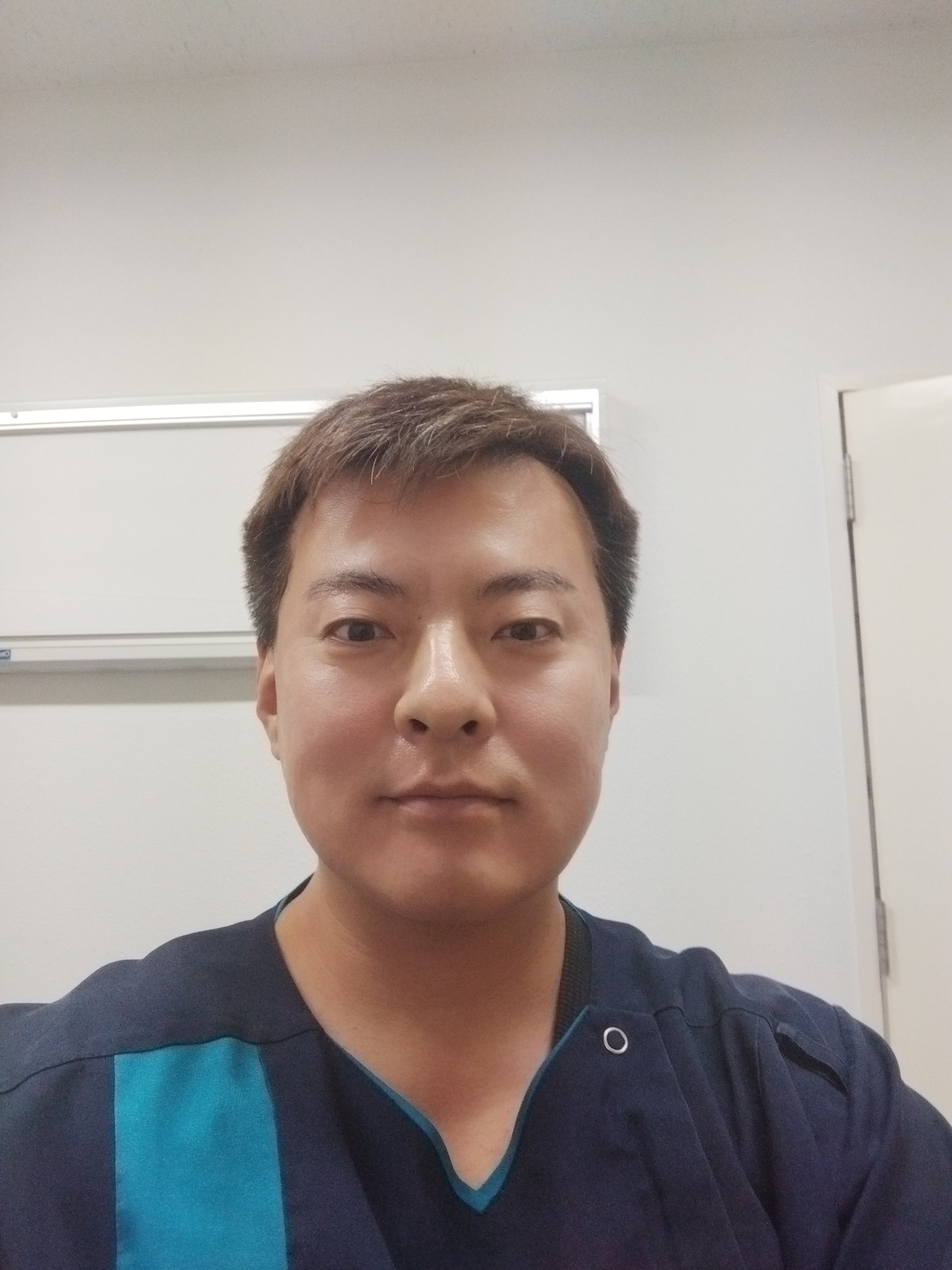 院長　中沢 一朗